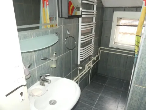 Sale, house, 187m², Industrijska zona, Jagodina - image 14