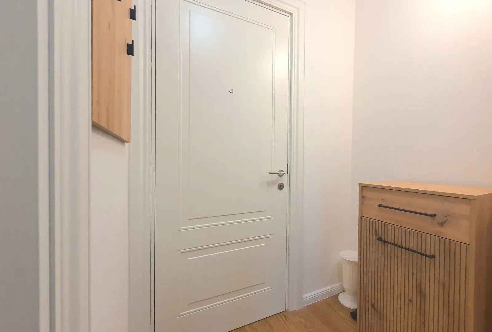 Izdavanje, jednosoban stan, 46m², Donja Gorica, Podgorica