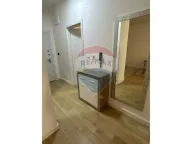 Izdavanje, jednosoban stan, 65m², Centar, Bar - image 2