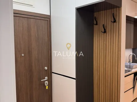 Izdavanje, dvosoban stan, 72m², Stari Aerodrom, Podgorica - image 9