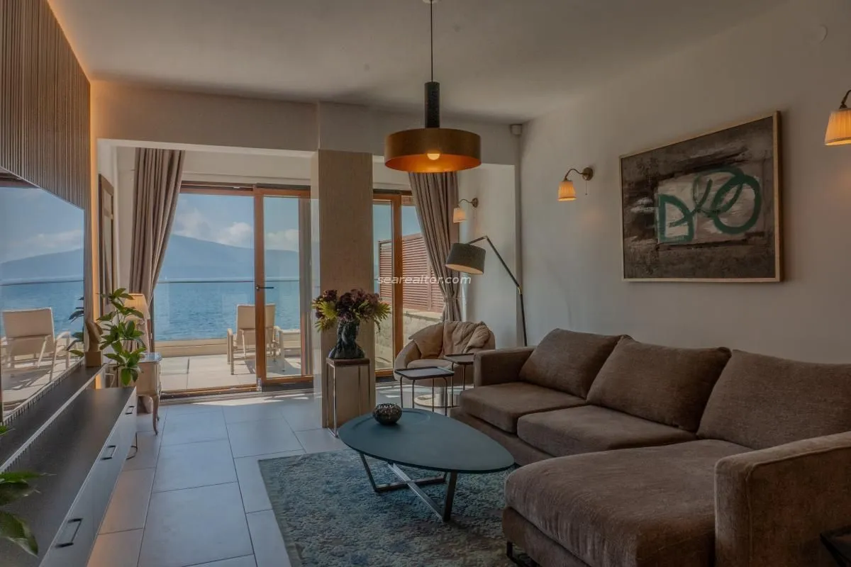 Prodaja, dvosoban stan, 93m², Donja Lastva, Tivat