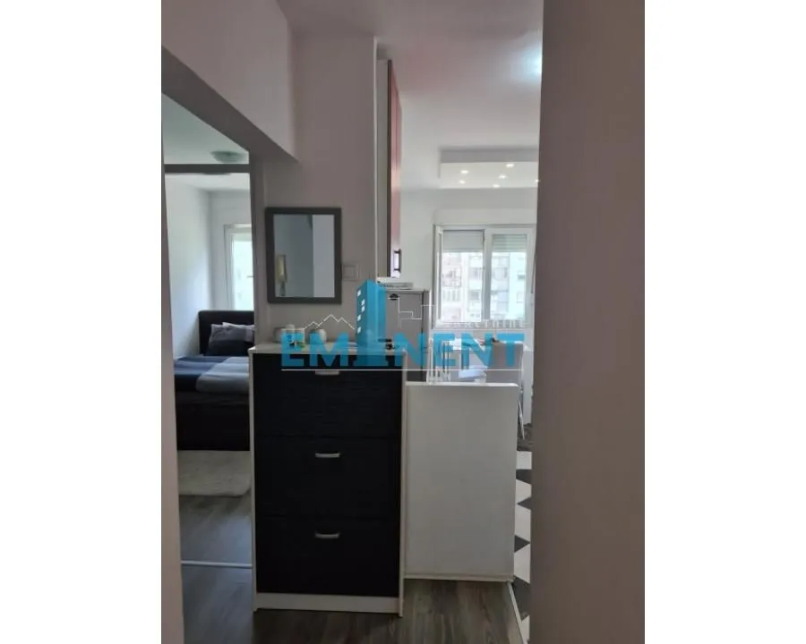 Rent, two bedroom apartment, 50m², Novi Beograd Blok 61, Novi Beograd Sve Podlokacije