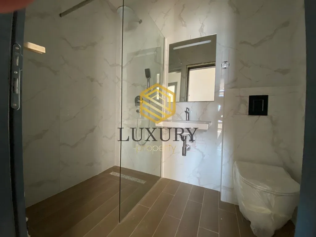 Prodaja, dvosoban stan, 52m², Pod Goricom, Podgorica