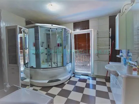 Prodaja, kuća, 285m², Altina, Beograd - image 17