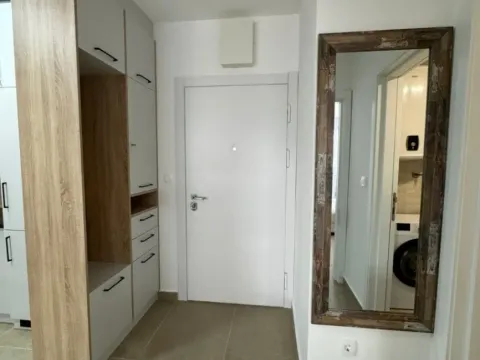 Sale, one bedroom apartment, 45m², Bečići, Budva - image 7