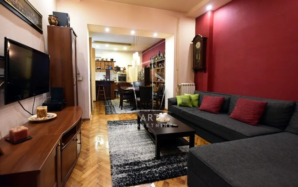Sale, three bedroom apartment, 86m², Vračar Sve Podlokacije, Beograd