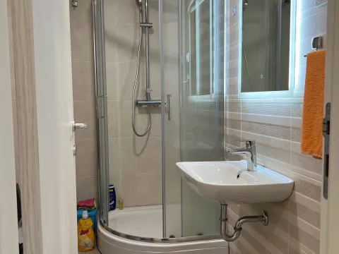 Rent, one bedroom apartment, 40m², Zabjelo, Podgorica - image 11