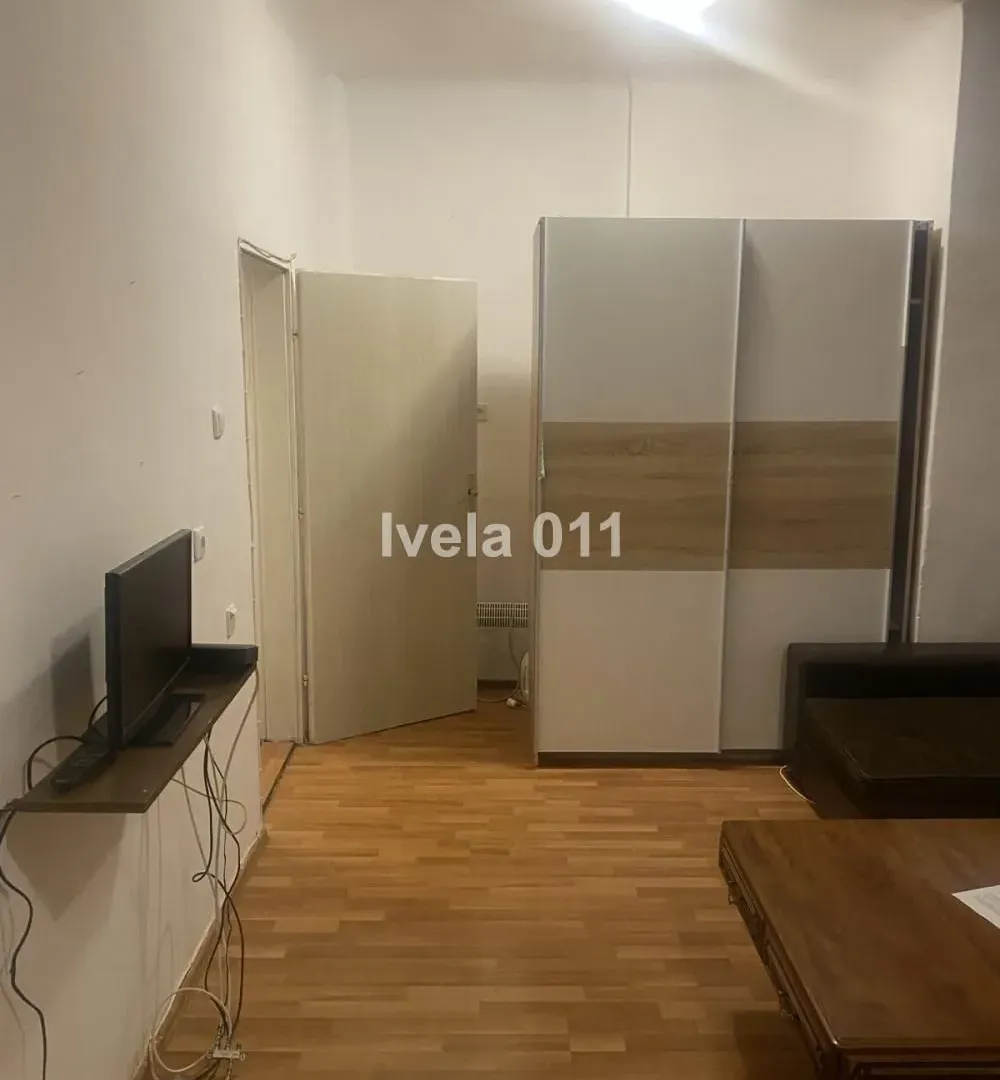 Prodaja, jednosoban stan, 32m², Gundulićev Venac, Beograd