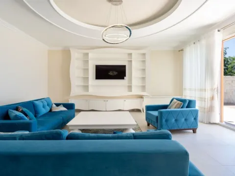 Sale, house, 605m², Reževići, Budva - image 2