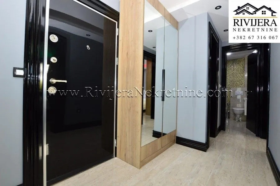 Prodaja, dvosoban stan, 72m², Đenovići, Herceg Novi