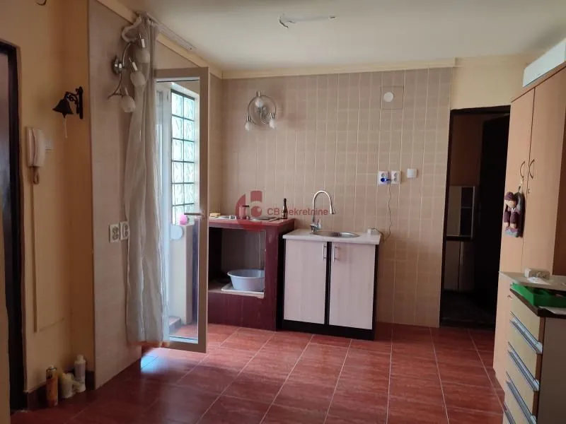 Prodaja, kuća, 172m², Centar, Subotica