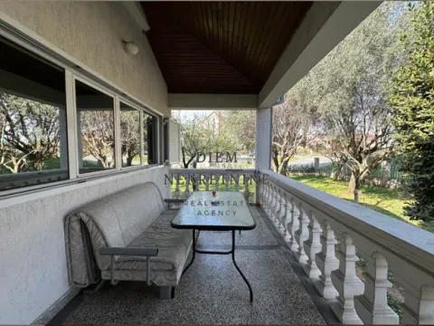 Rent, house, 250m², Zabjelo, Podgorica - image 6