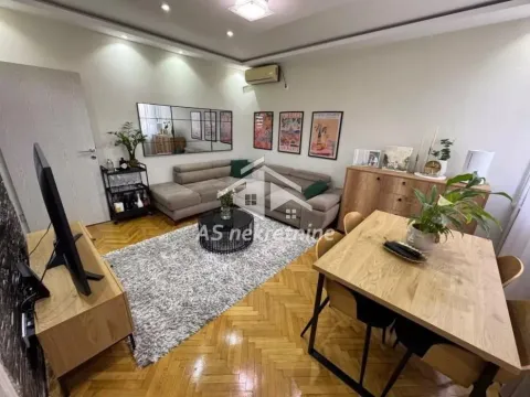 Prodaja, dvosoban stan, 53m², Uciteljsko Naselje, Zvezdara Sve Podlokacije - image 2