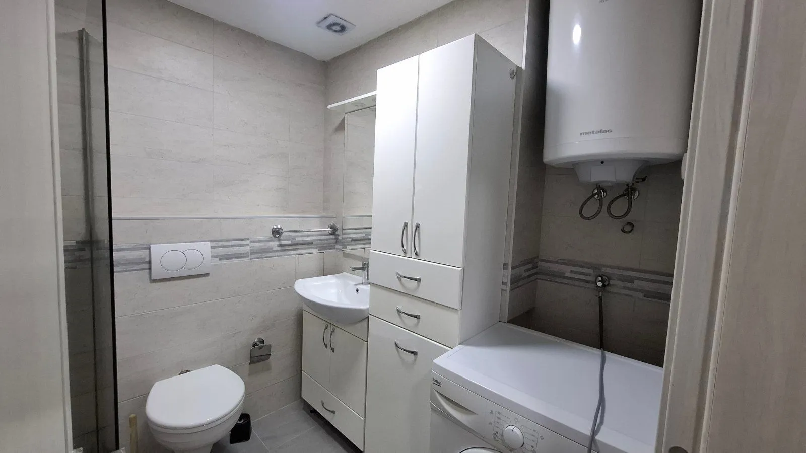Prodaja, dvosoban stan, 60m², Centar, Bar
