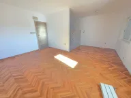 Sale, two bedroom apartment, 74m², Zabjelo, Podgorica - image 7