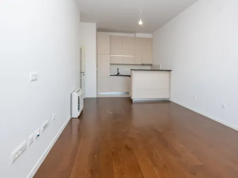 Sale, three bedroom apartment, 90m², Gornja Gorica, Podgorica - image 3