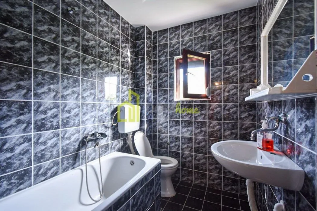 Rent, two bedroom apartment, 85m², Stari Aerodrom, Podgorica