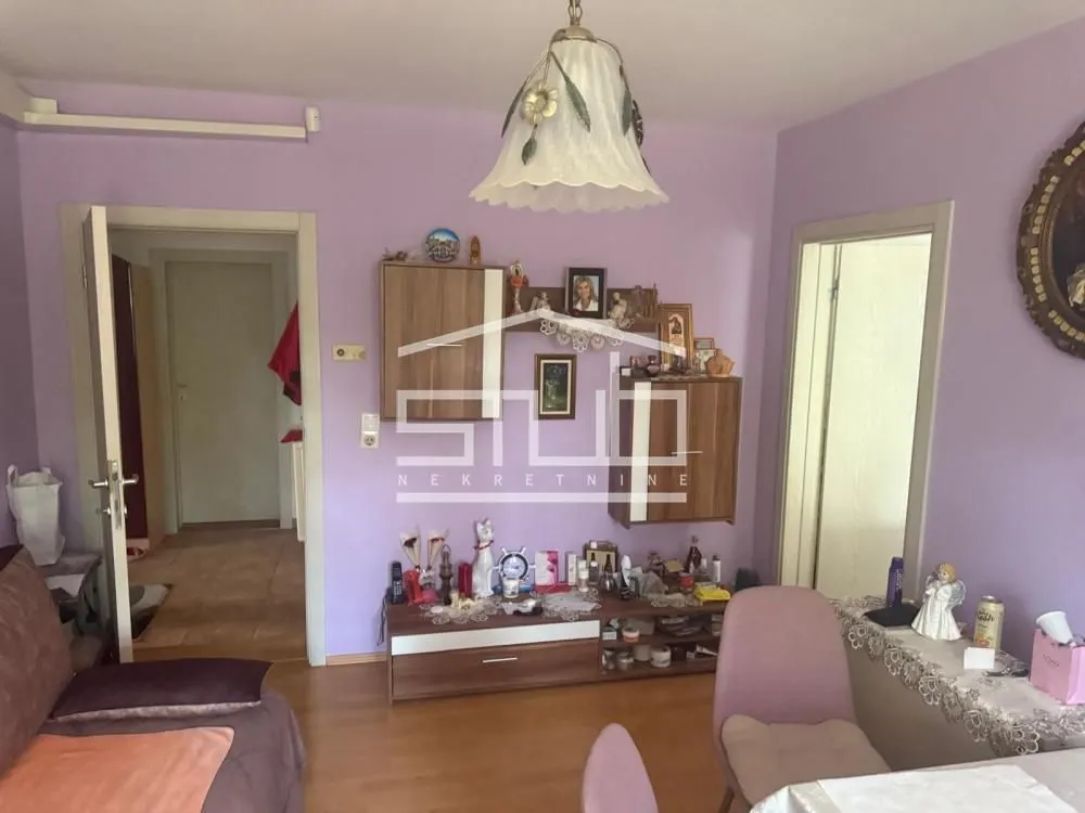 Prodaja, kuća, 300m², Boleč, Grocka