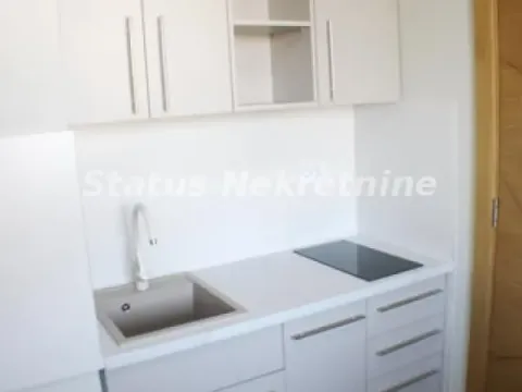 Izdavanje, četvorosoban stan, 101m², Stari grad, Novi Sad - image 6