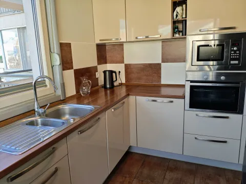 Prodaja, trosoban stan, 114m², Dobrota, Kotor - image 16