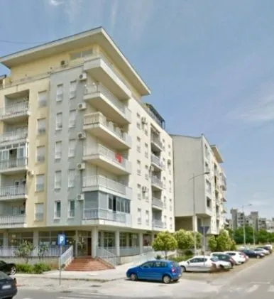 Izdavanje, jednosoban stan, 45m², Blok 9, Podgorica