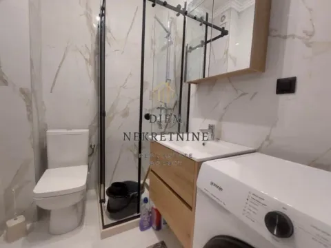 Izdavanje, dvosoban stan, 60m², Radanovići, Kotor - image 11