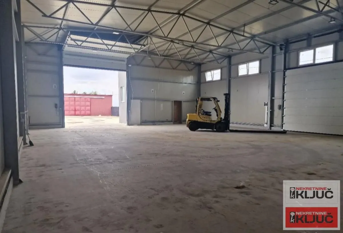 Rent, office space, 300m², Veternik, Novi Sad Sve Podlokacije