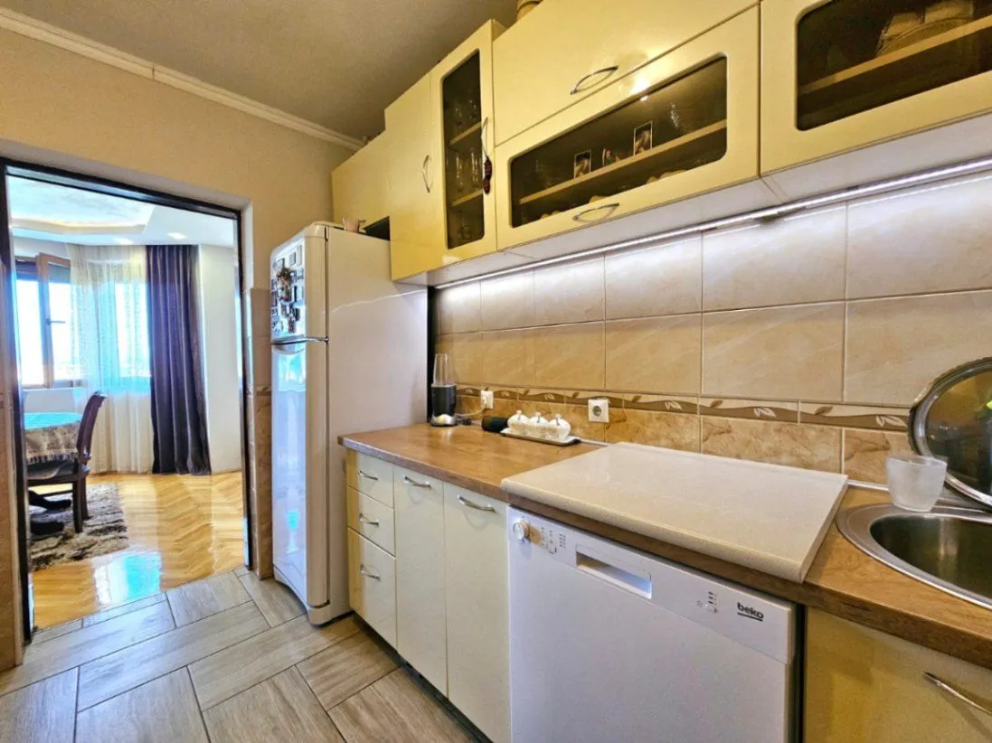 Prodaja, trosoban stan, 103m², Zabjelo, Podgorica