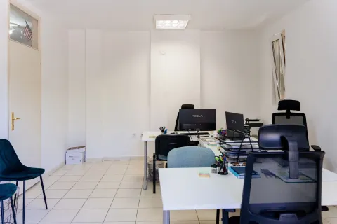 Sale, office space, 47m², Preko Morače, Podgorica - image 2