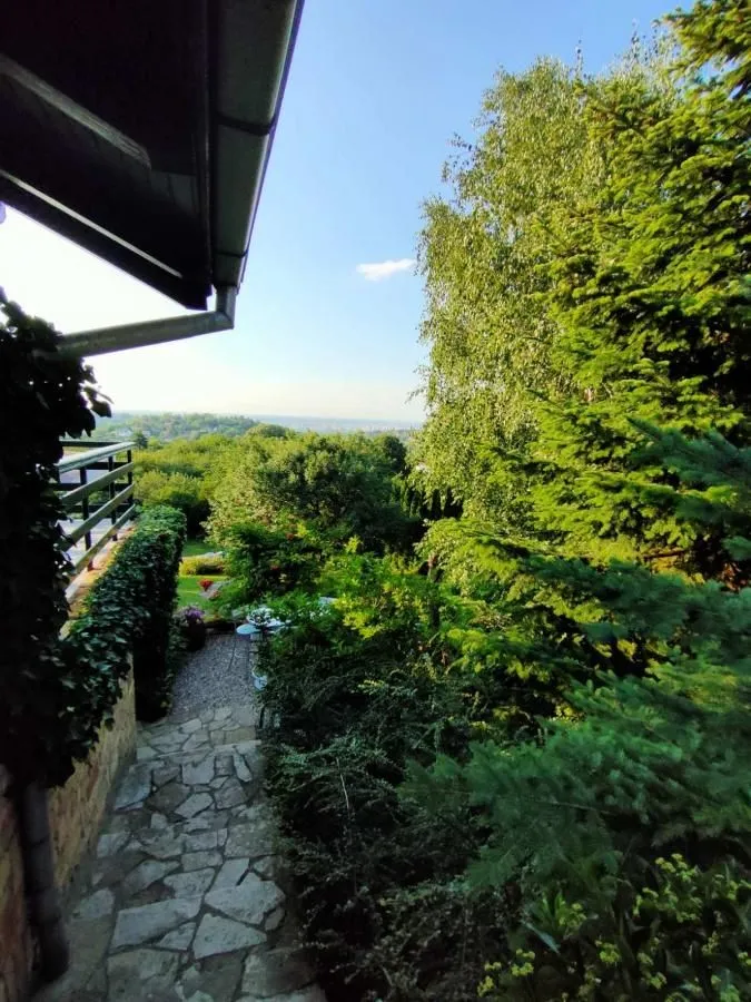Prodaja, kuća, 81m², Sremska Kamenica, Petrovaradin
