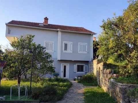 Rent, two bedroom apartment, 80m², Kavač, Kotor - image 6