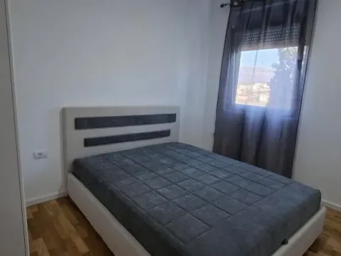 Izdavanje, jednosoban stan, 40m², Centar, Ulcinj - image 2
