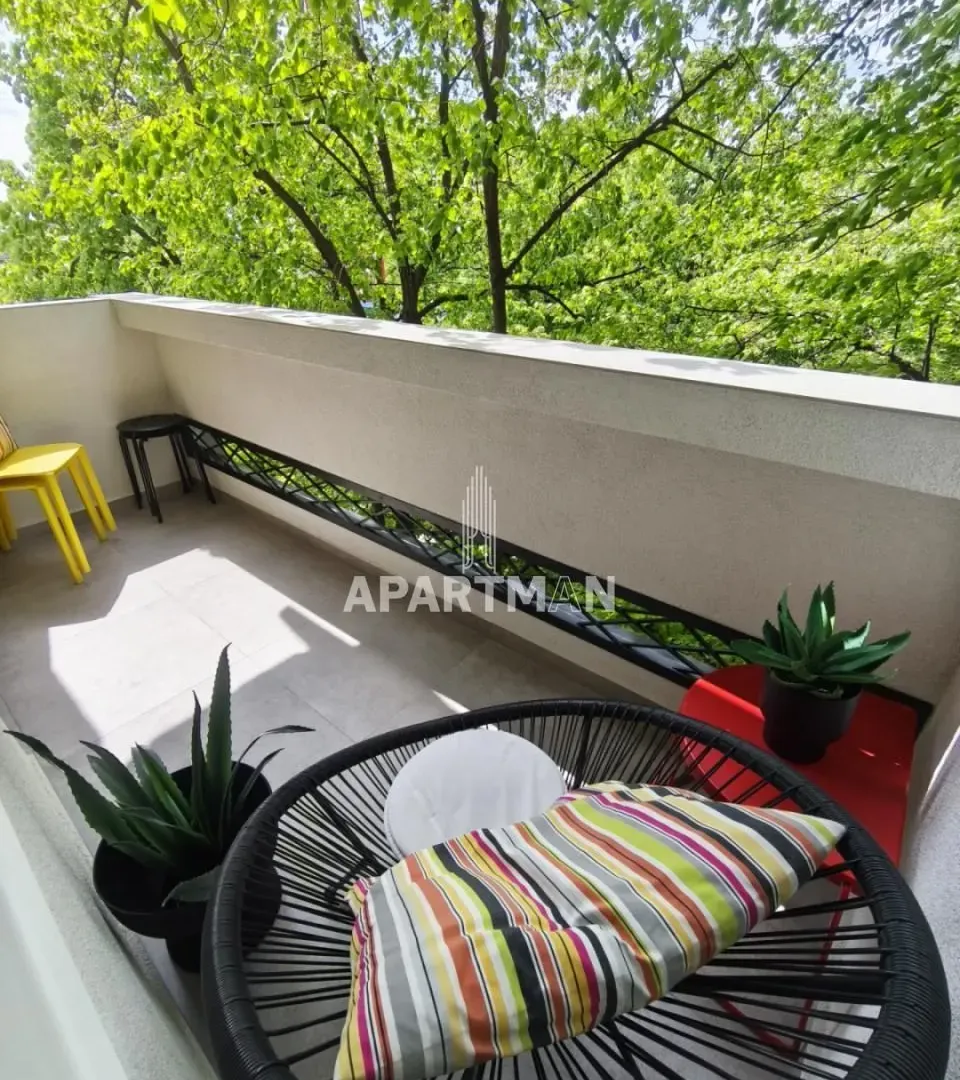 Prodaja, dvosoban stan, 58m², Zemun Sve Podlokacije, Beograd