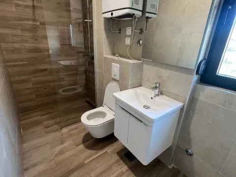 Rent, two bedroom apartment, 70m², Šušanj, Bar - image 11