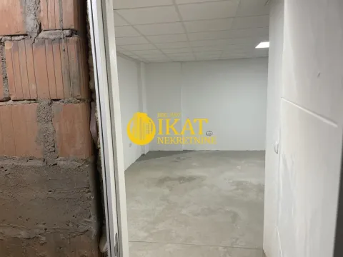 Rent, office space, 82m², Trošarina, Voždovac Sve Podlokacije - image 8
