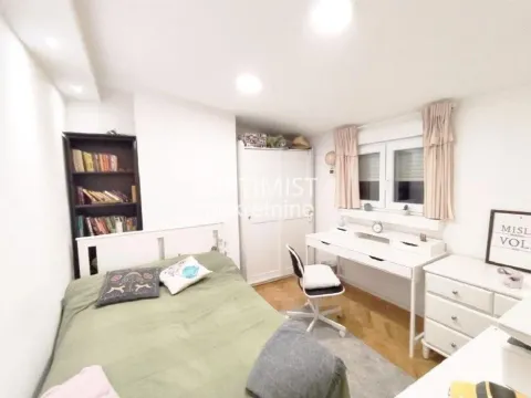 Prodaja, četvorosoban stan, 65m², Filmski Grad, Beograd - image 8