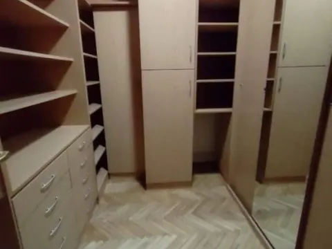 Izdavanje, četvorosoban stan, 160m², Palata Pravde, Beograd - image 11