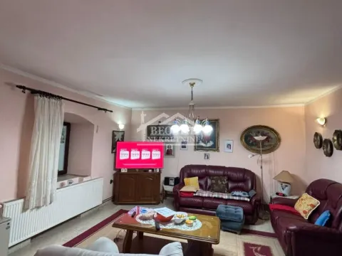 Prodaja, trosoban stan, 70m², Centar, Pančevo - image 3