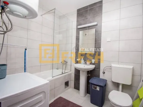 Izdavanje, dvosoban stan, 70m², Donja Gorica, Podgorica - image 22