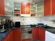 Sale, three bedroom apartment, 120m², Dobrota, Kotor - image 9