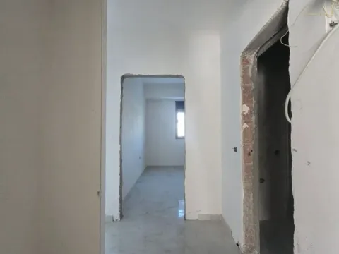 Sale, one bedroom apartment, 47m², Centar, Ulcinj - image 11