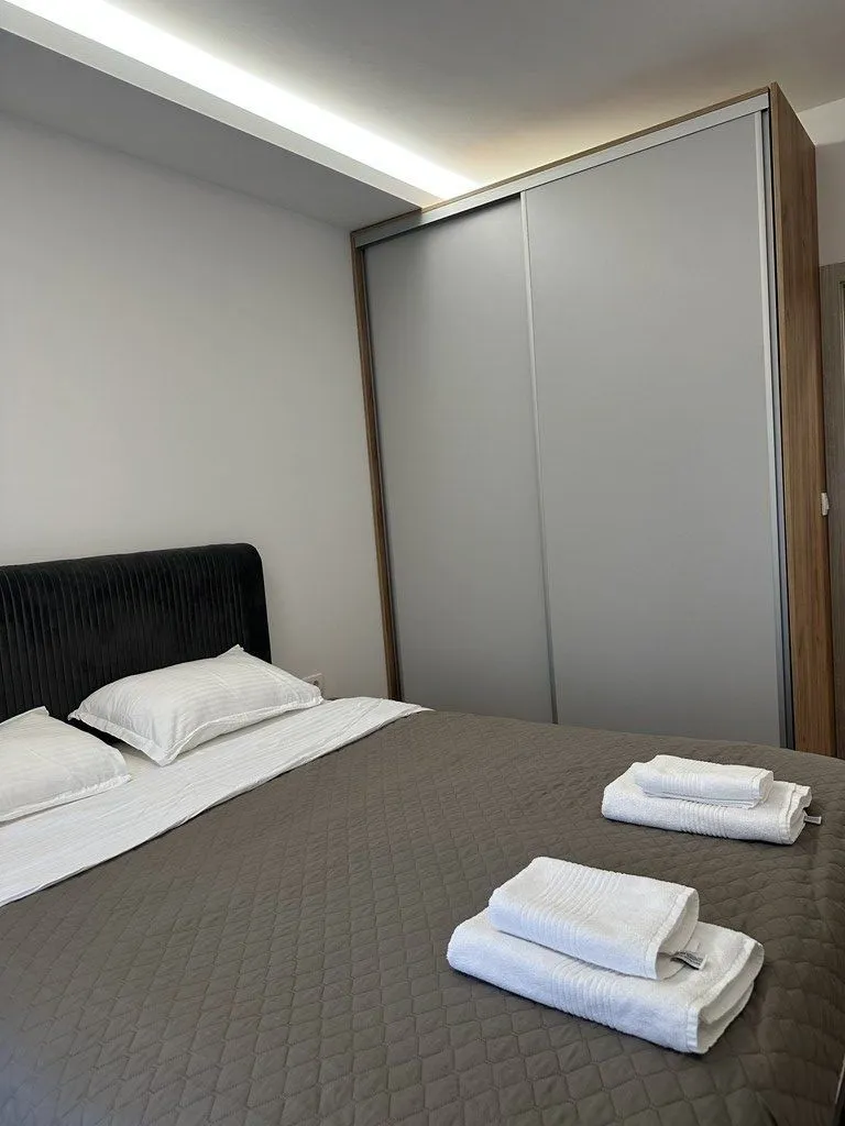 Izdavanje, jednosoban stan, 45m², Ljubović, Podgorica