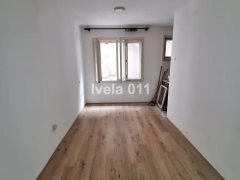 Prodaja, jednosoban stan, 38m², Kanarevo Brdo, Beograd - image 4