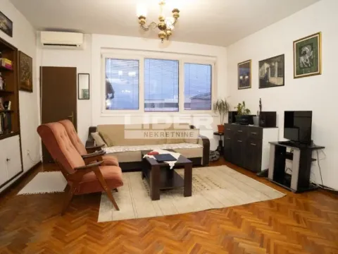 Stan in Vukov Spomenik