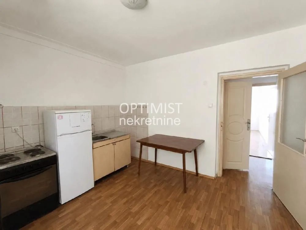 Prodaja, dvosoban stan, 56m², Žarkovo, Beograd