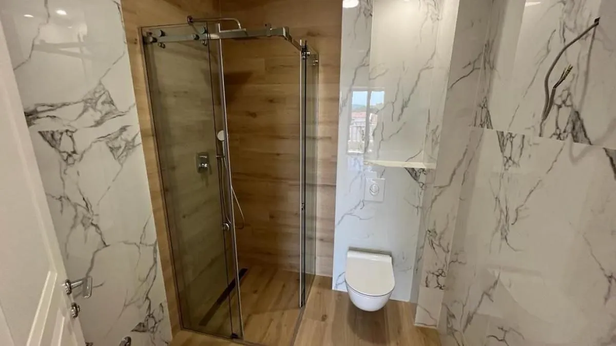 Prodaja, jednosoban stan, 46m², Tivat, Crna Gora