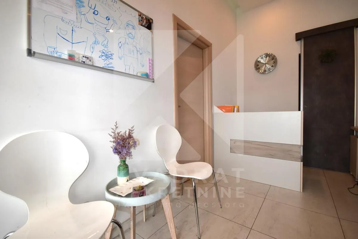 Rent, office space, 15m², Momišići, Podgorica