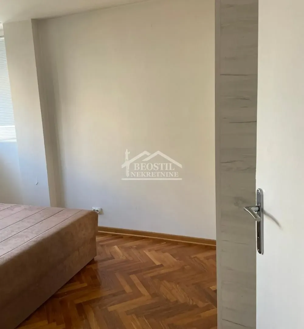Rent, two bedroom apartment, 41m², Novi Beograd Blok 1 Fontana, Novi Beograd Sve Podlokacije