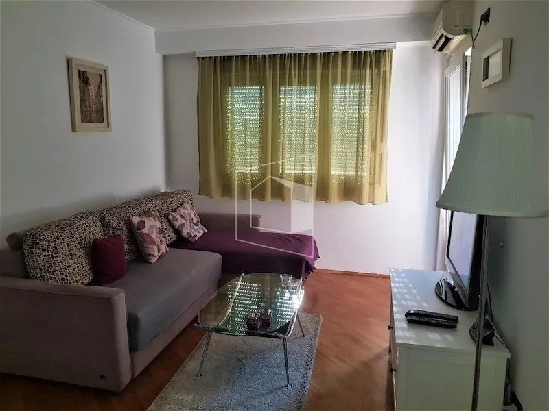 Rent, one bedroom apartment, 38m², 1 maj, Podgorica