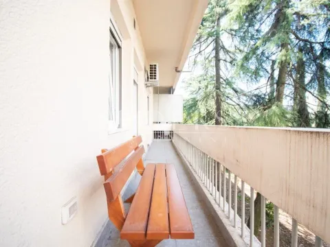 Izdavanje, dvosoban stan, 68m², Gintaš, Podgorica - image 5